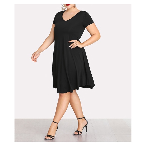 Black Casual Shift Basic Plus Size Dress - Picture 4 of 5